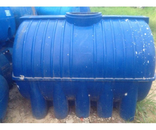 Bồn nước nhựa 2000l ngang cũ đã qua sử dụng