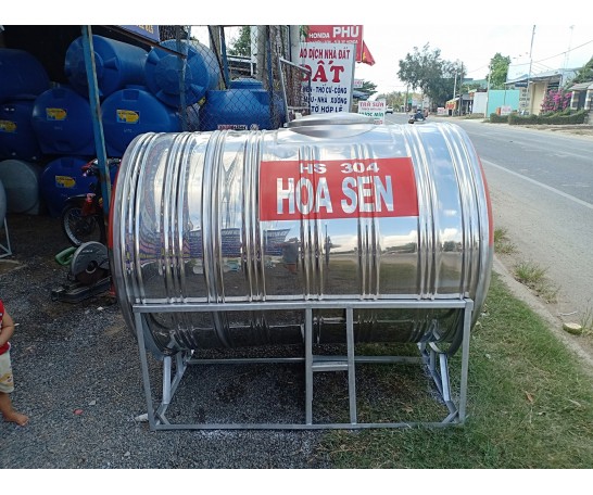 Bồn nước inox 2000 lít cũ đã qua sử dụng mới 99%
