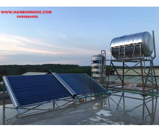 Hệ thống dàn máy nước nóng năng lượng mặt trời công nghiệp 