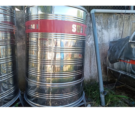 Bồn nước inox cũ 2000 lít đứng