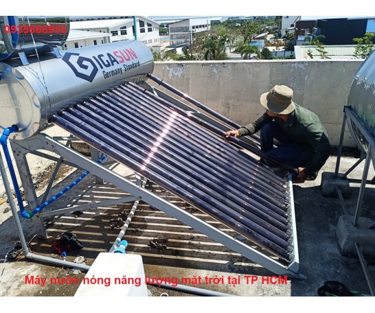 Máy nước nóng năng lượng mặt trời tại TP HCM