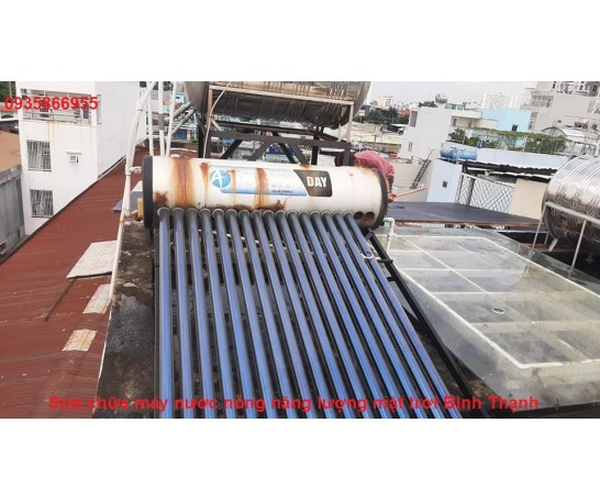 Sửa chữa máy nước nóng năng lượng mặt trời Bình Thạnh